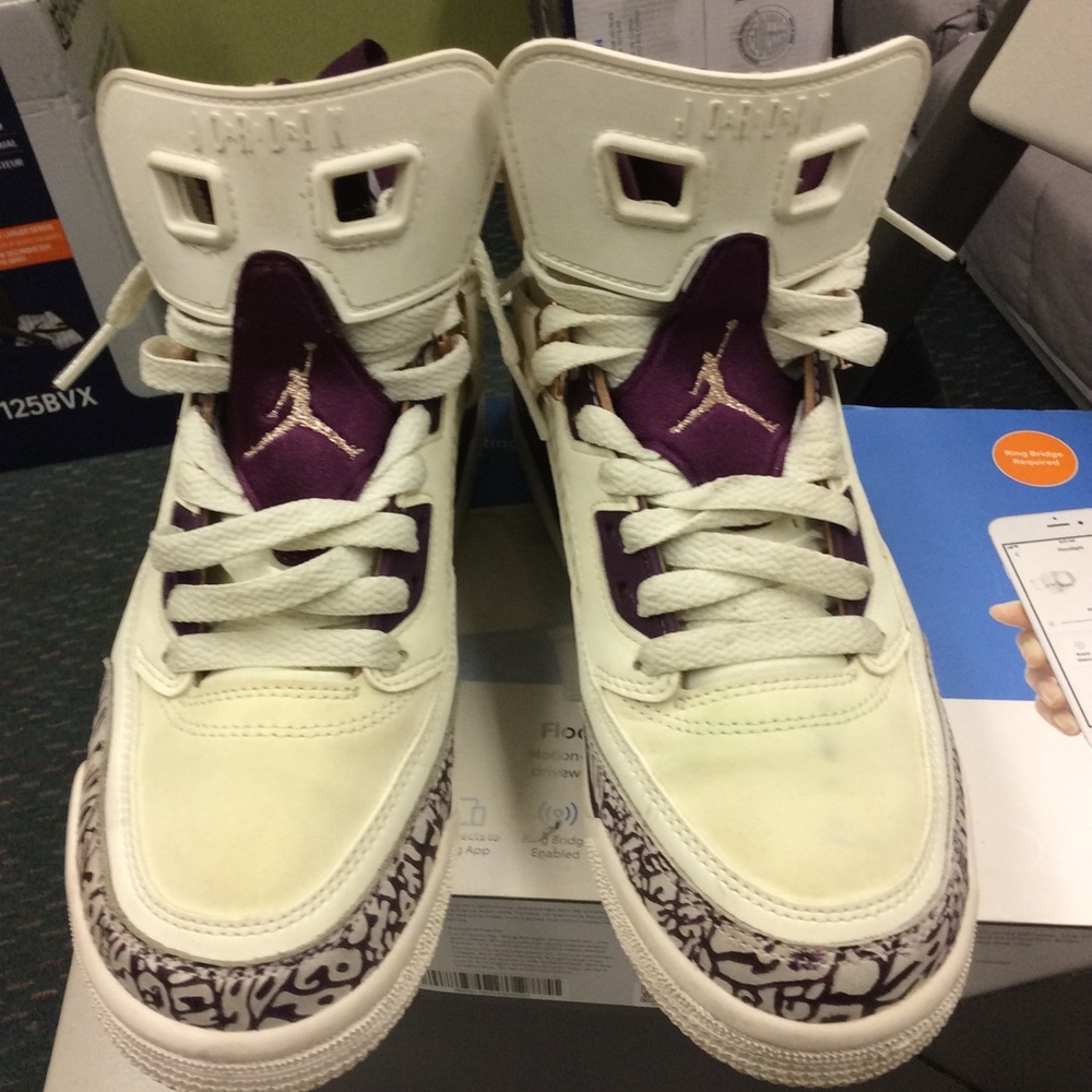 Jordan Spizike Youth size 6 535712-132
